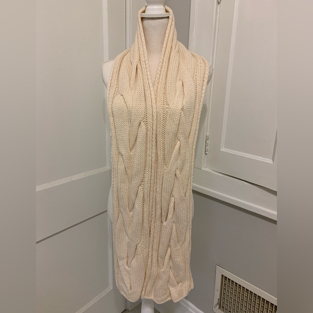 Loro Piana Cream Knitted Baby Cashmere Scarf